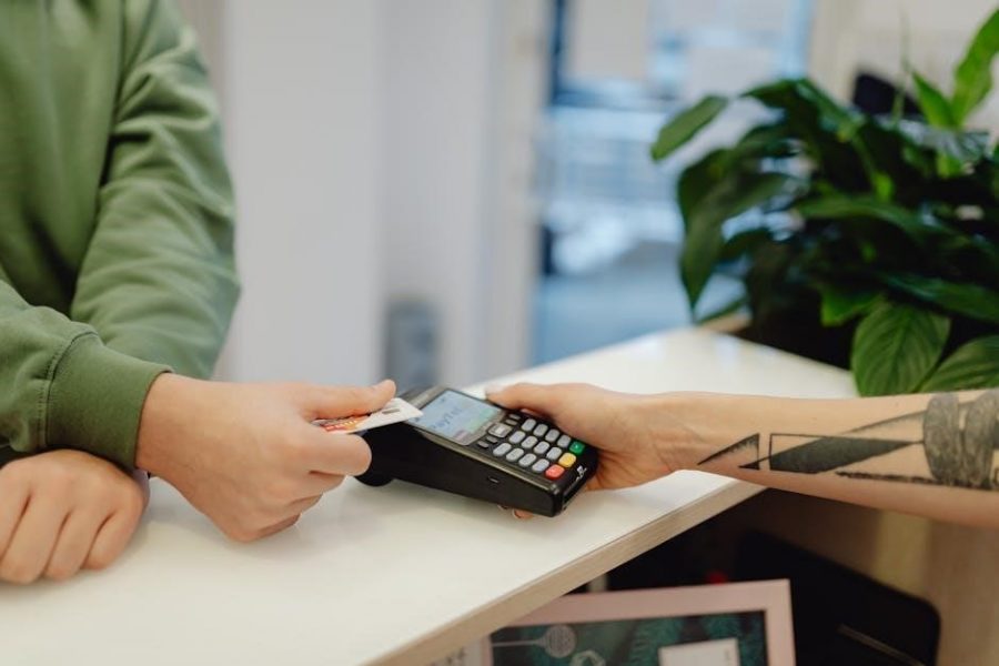 instruction when paying with a chip-based credit card nyt